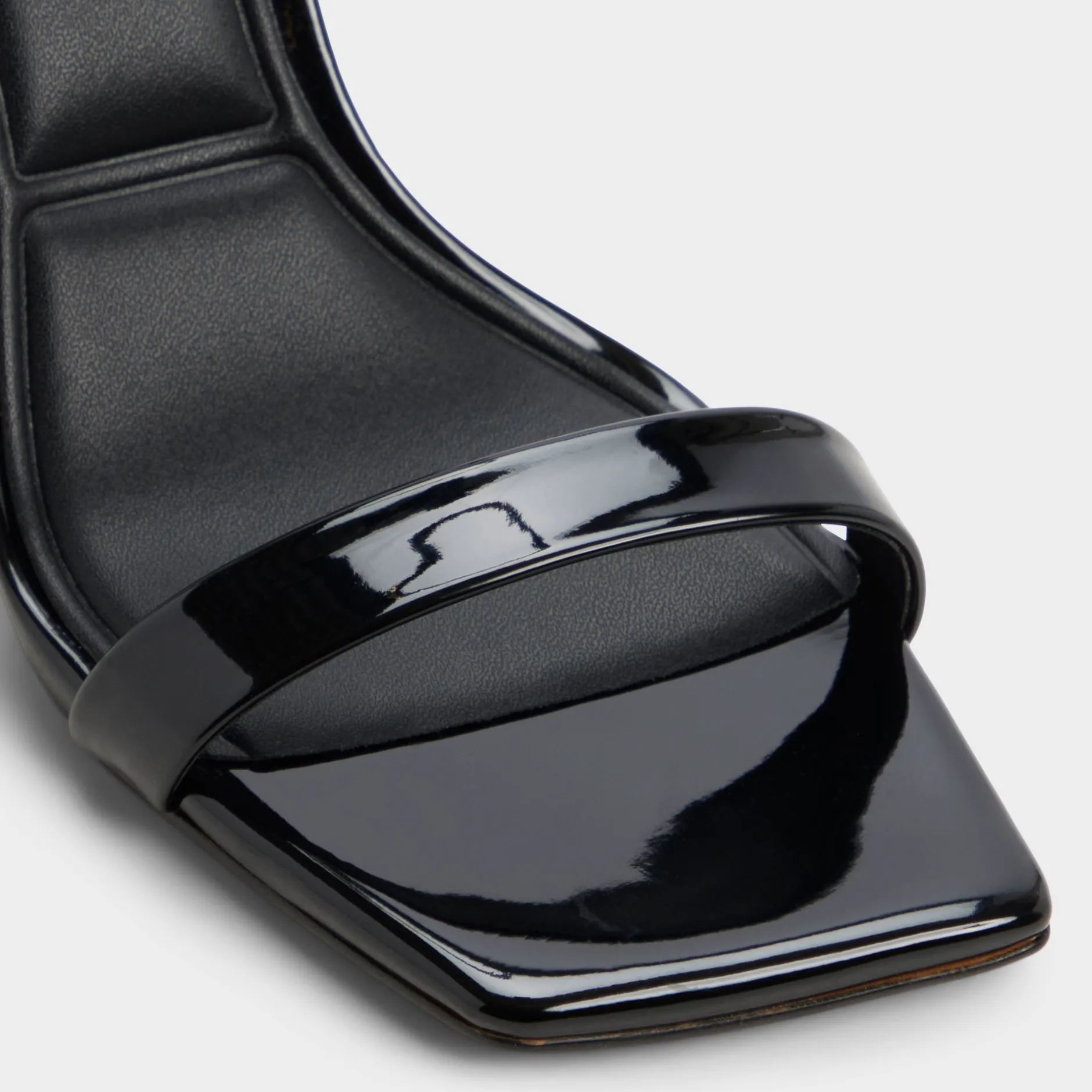 ALDO Block Heels^Azzira Black
